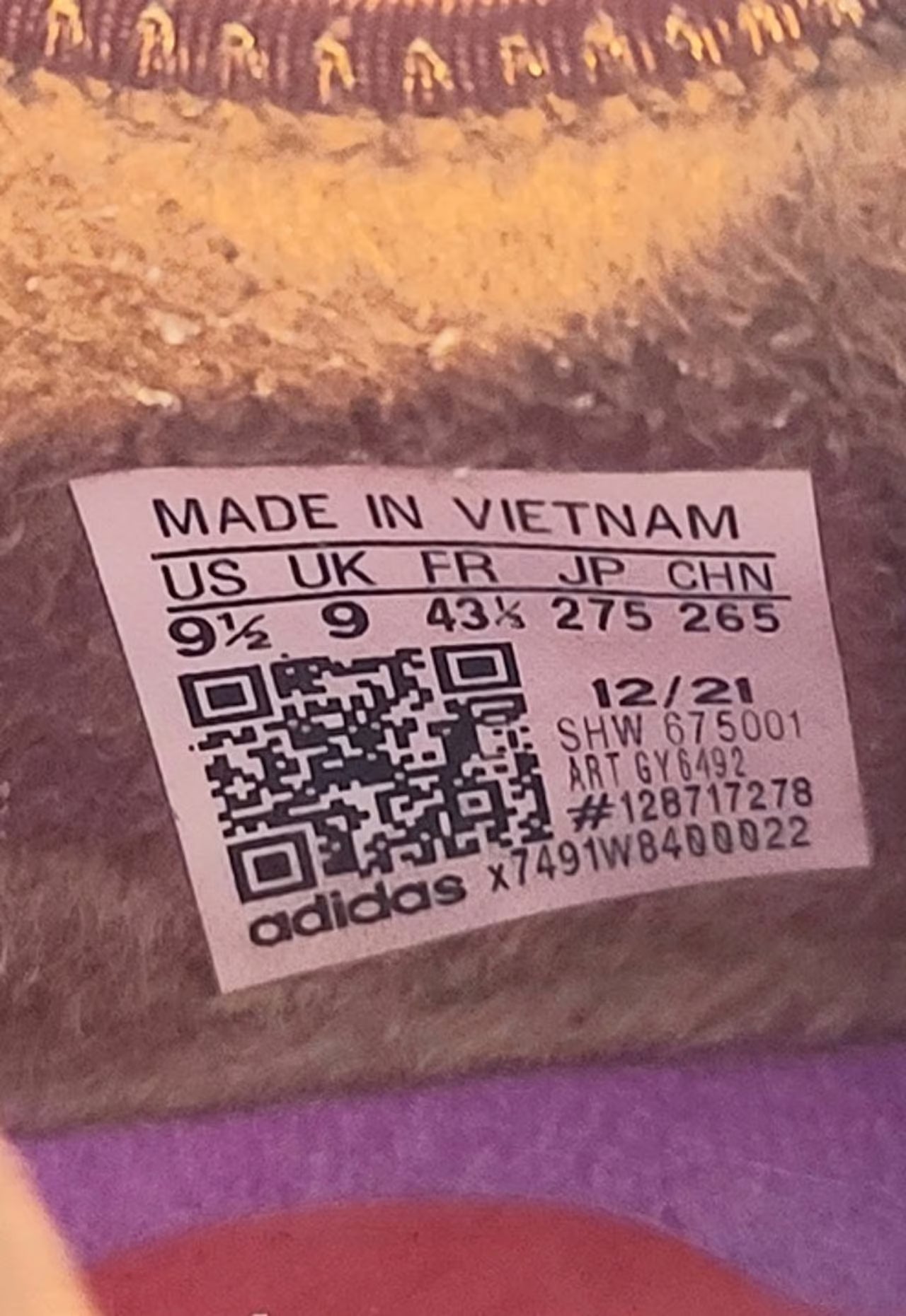 Adidas South Park x NMD_R1 Kenny Size 9.5 US