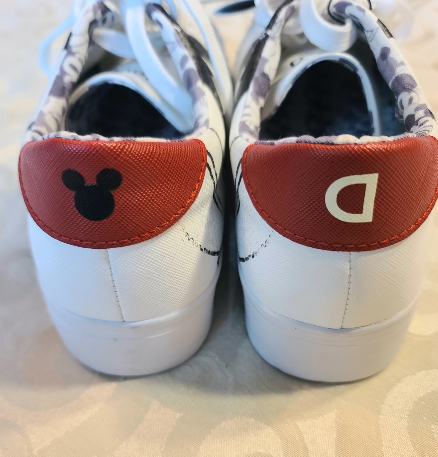 DESIGUAL Fancy Mickey Sneaker Women’s 8 - White. New. No box. has never been used.